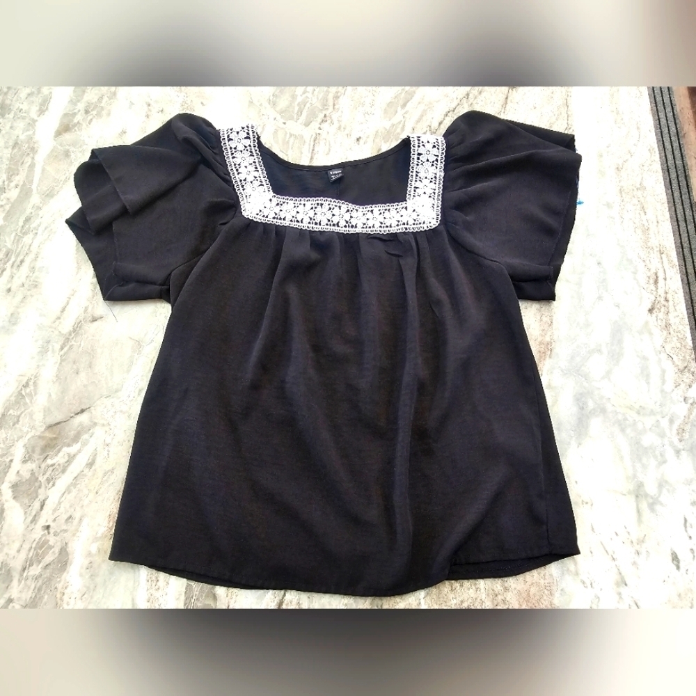 SHEIN Black Short Sleeve Lace Trim Square Neck Blouse - Size L (8/10)